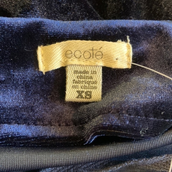 Ecote Navy Velvet Lace Up Witchy Core Gothic Dress Size XS New with tags! - Picture 5 of 7